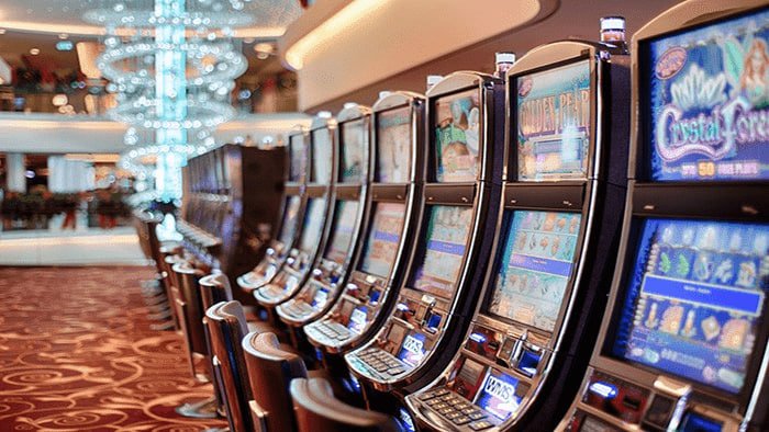 Người chơi truy cập sảnh game hitclub qua trình duyệt điện thoại Android